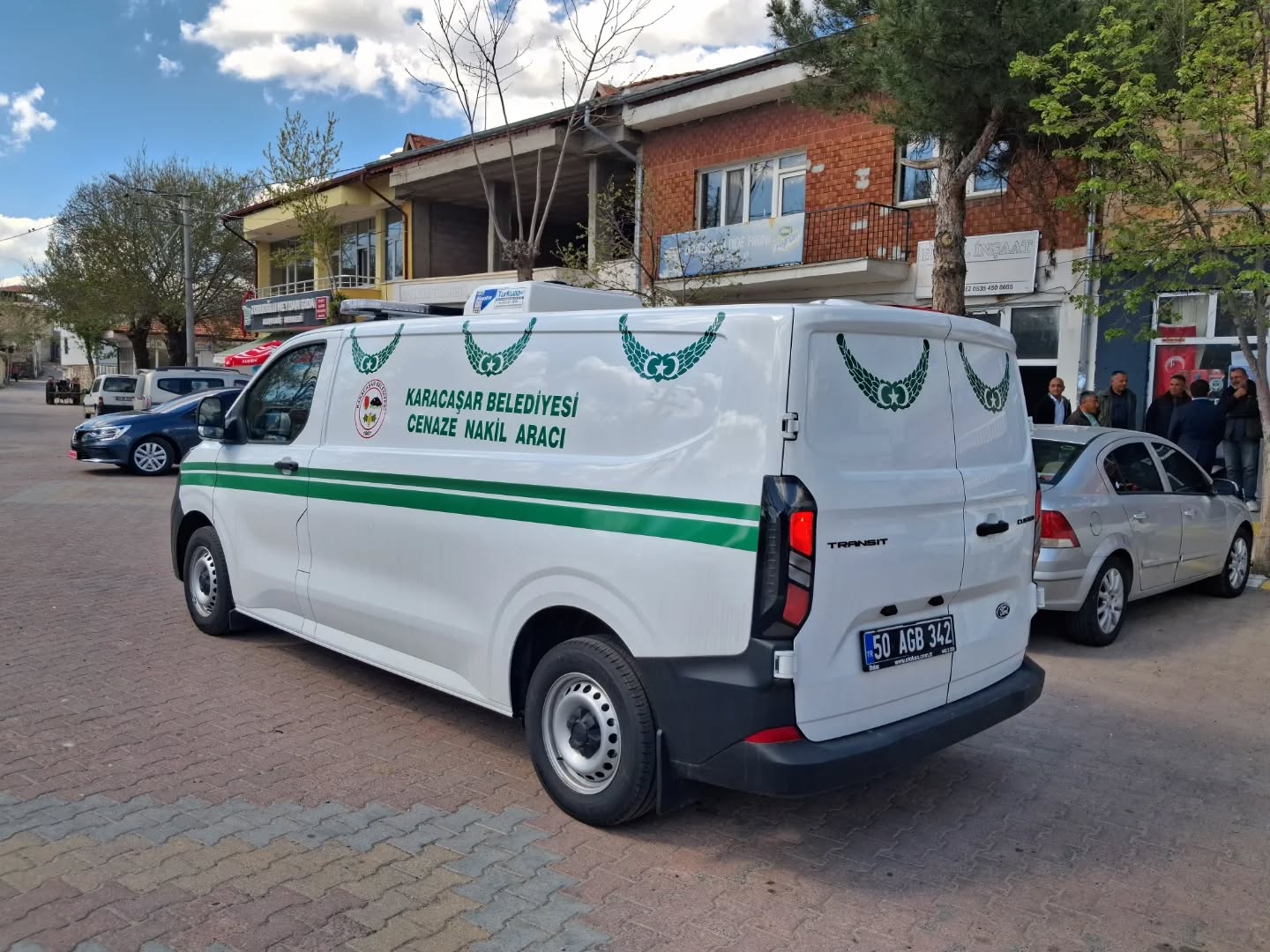 Karacaşar Belediyesi Tarafından Kasabamıza Kazandırılan Cenaze Aracı